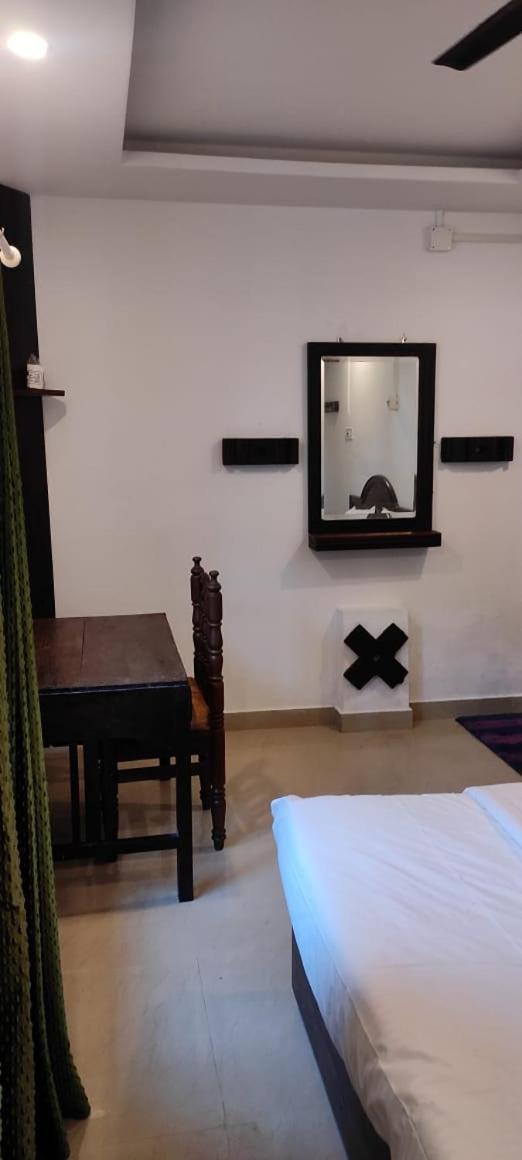 Alappuzha Vedha Beach Resort מראה חיצוני תמונה