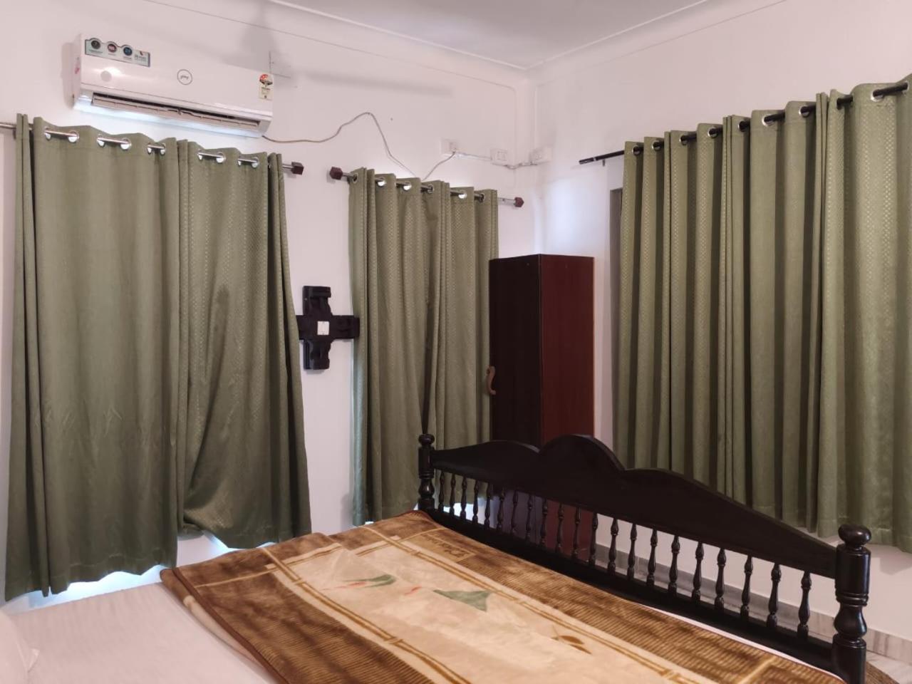 Alappuzha Vedha Beach Resort מראה חיצוני תמונה